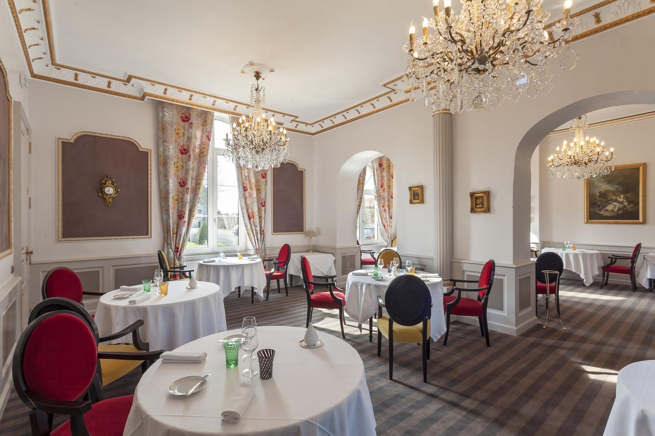 Grand Hotel "Chateau De Sully" - Piscine & Spa -Teritoria Sully  Εξωτερικό φωτογραφία